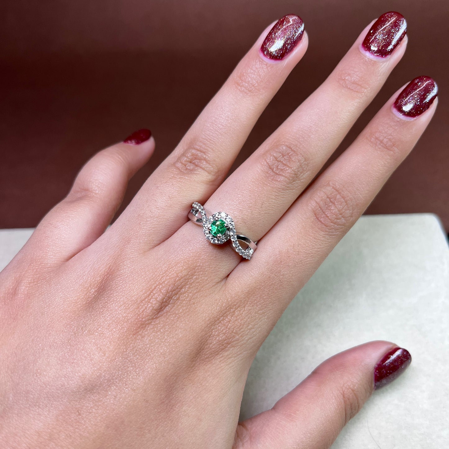 Tsavorite Kenyan Garnet - 925 Sterling Silver