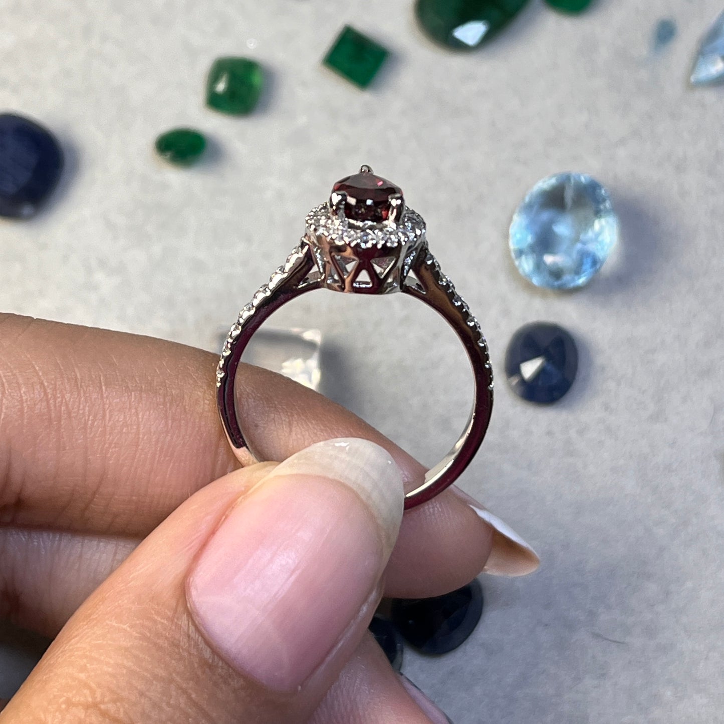 African Garnet - 925 Sterling Silver - Stone Ring