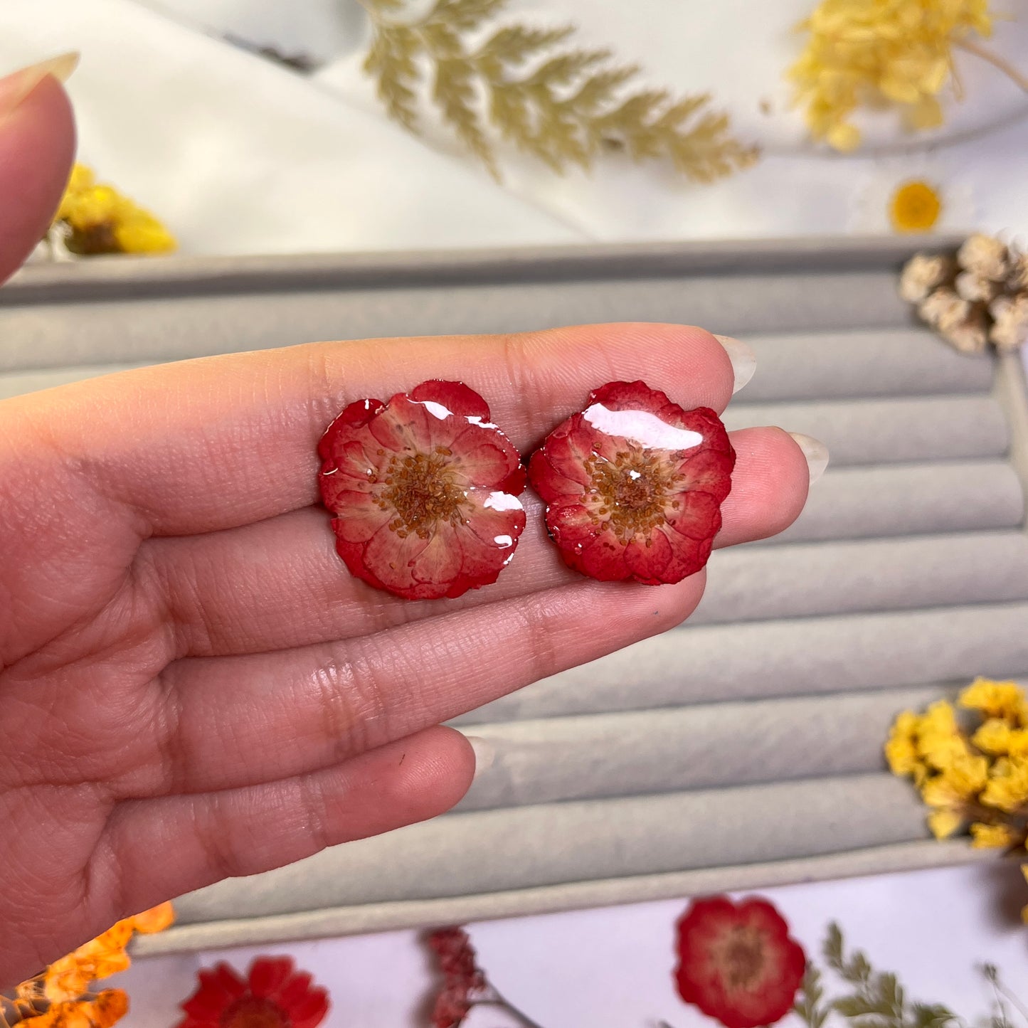 Floral - Resin - Studs