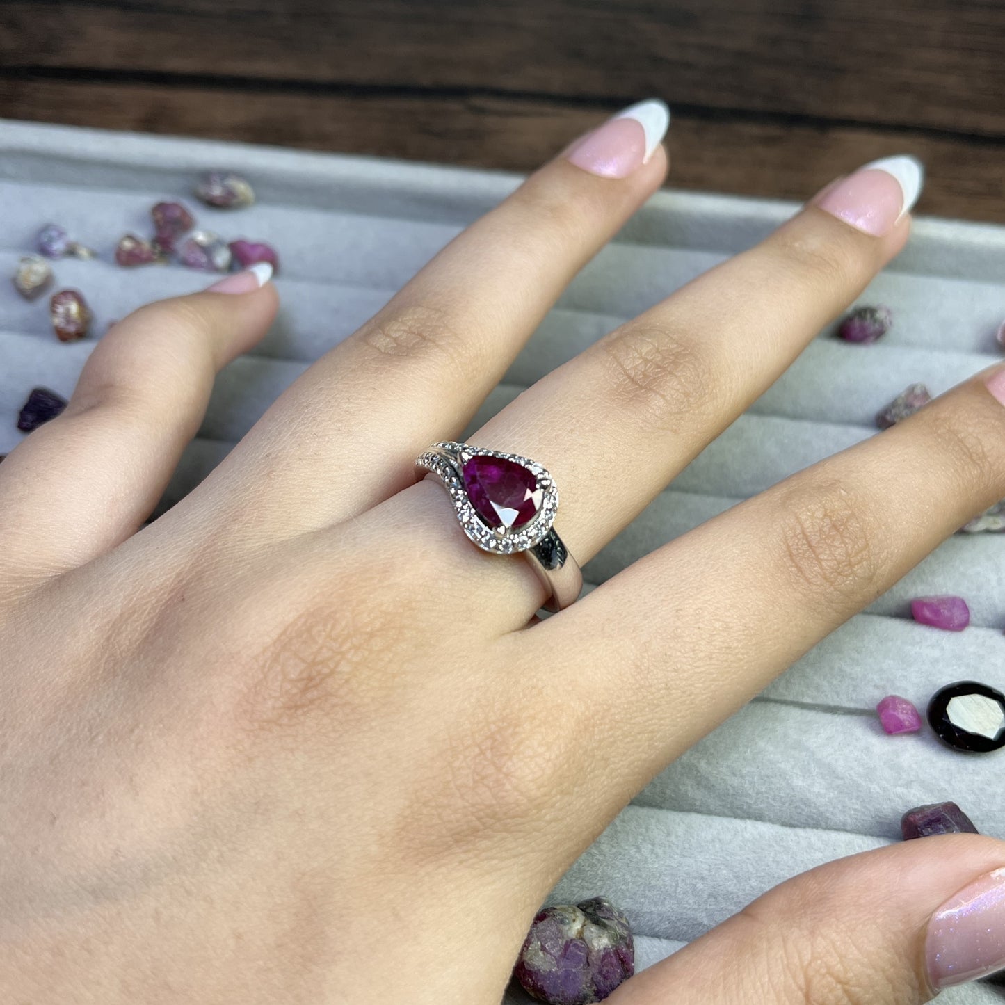 Mozambique Ruby - 925 Sterling Silver - Ring