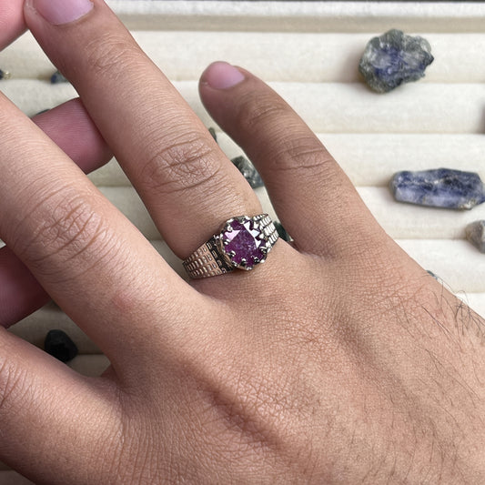 Mozambique Ruby - Men - Pure Chandi - Stone Ring
