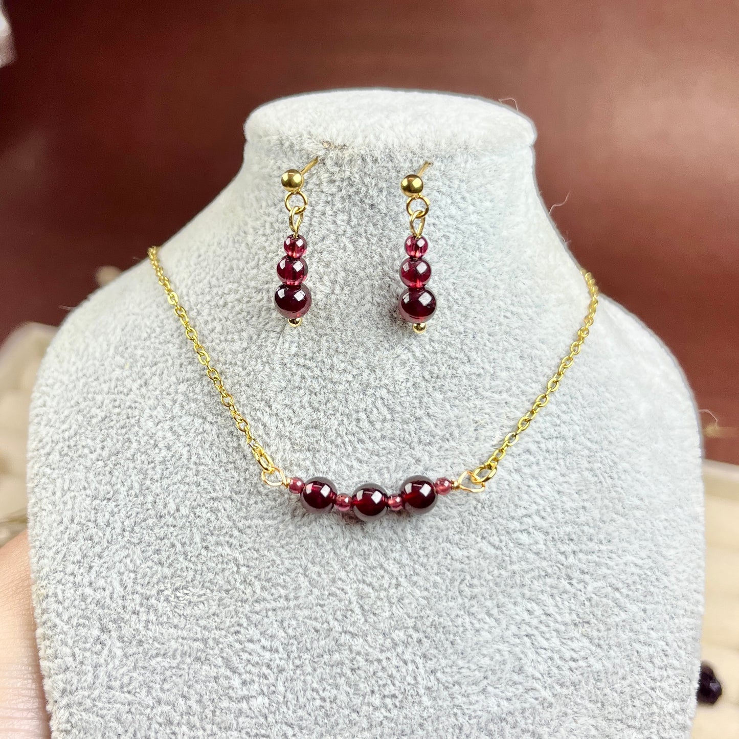 Garnet - Stone Jewelry Set