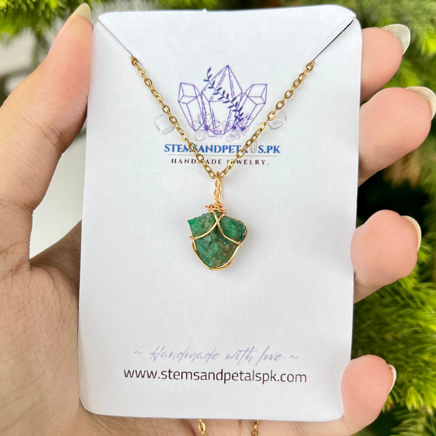 Swat Emerald - Raw - Stone - Pendants - Collection