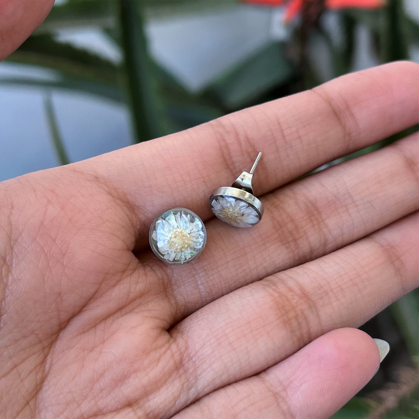 White - Floral - Resin - Framed - Jewelry Set