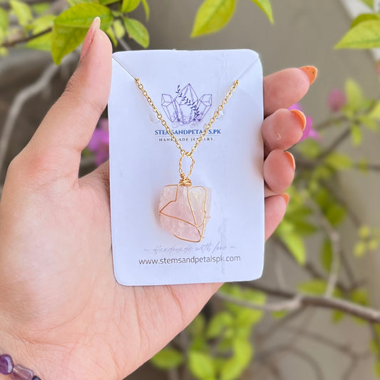 Rose quartz - Raw - Pendants - Collection