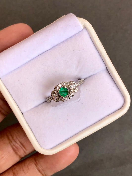 Beatrice - Emerald - Stone Ring