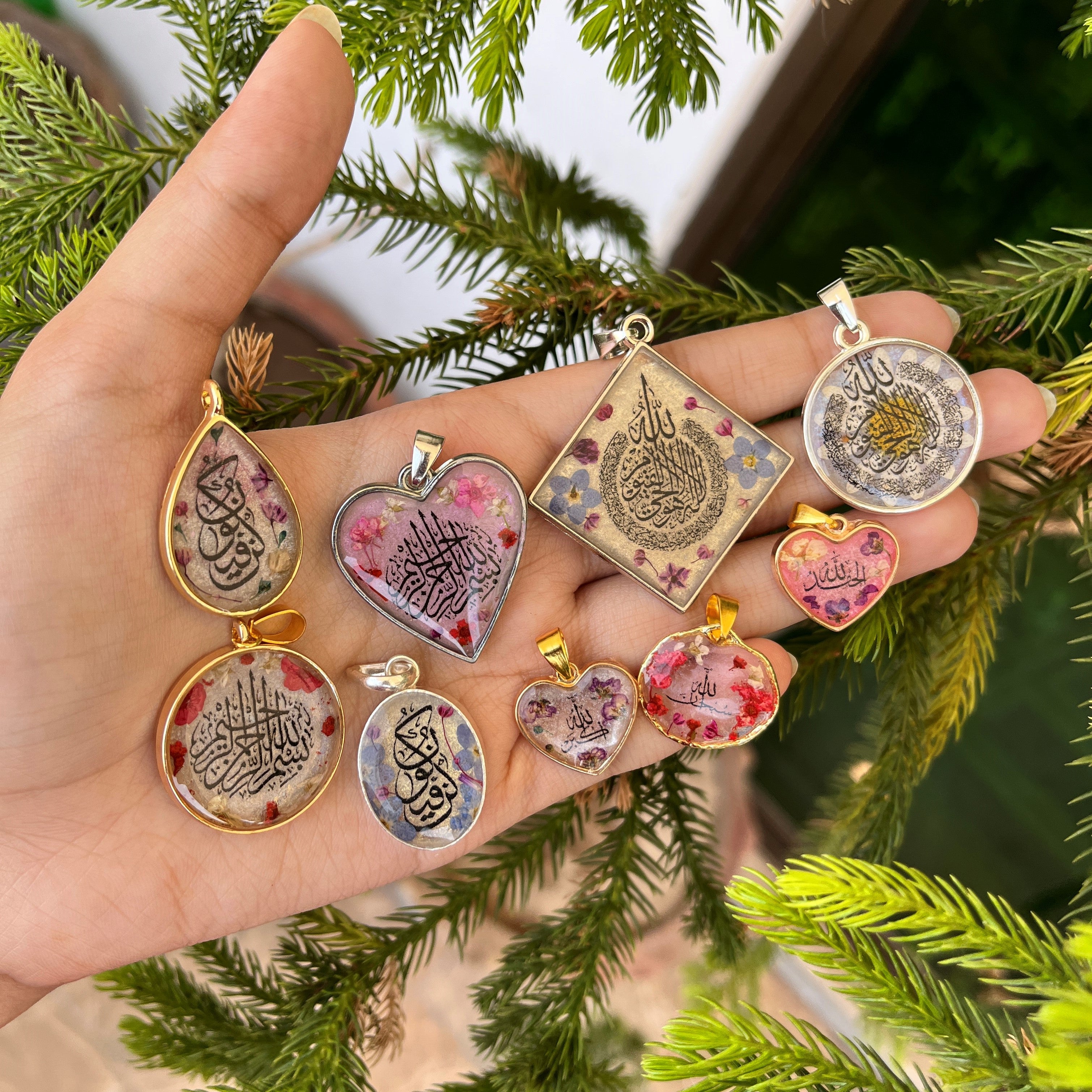 Resin Collection – Stemsandpetalspk